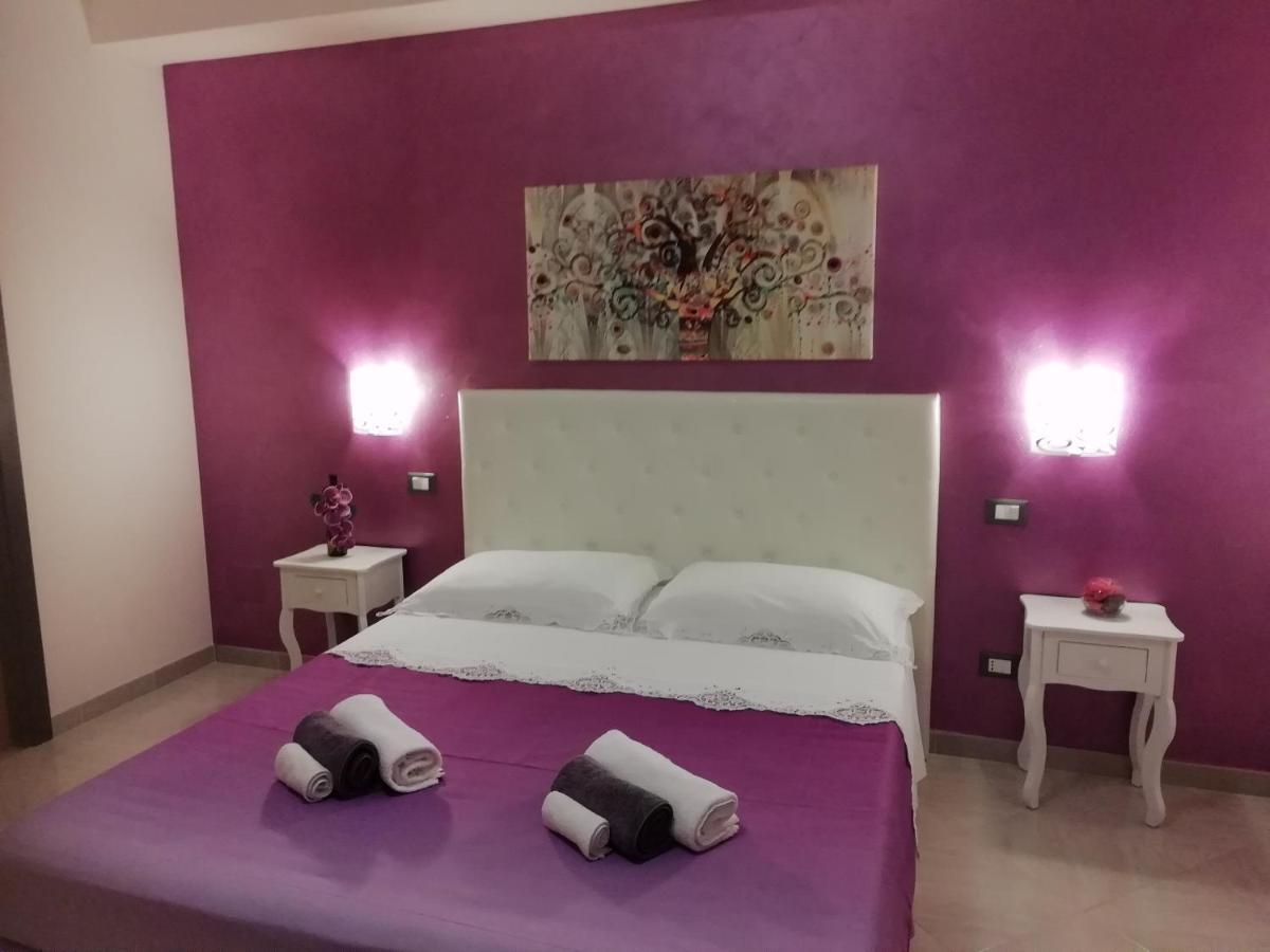 Da Luigi Locazioni Brevi Turistiche Bed and Breakfast Monopoli Exteriör bild