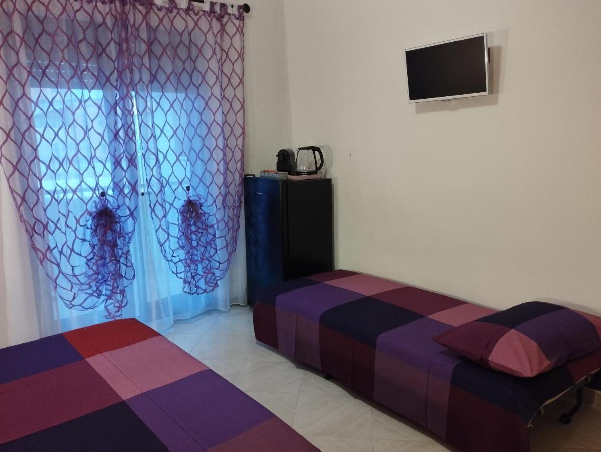 Da Luigi Locazioni Brevi Turistiche Bed and Breakfast Monopoli Exteriör bild