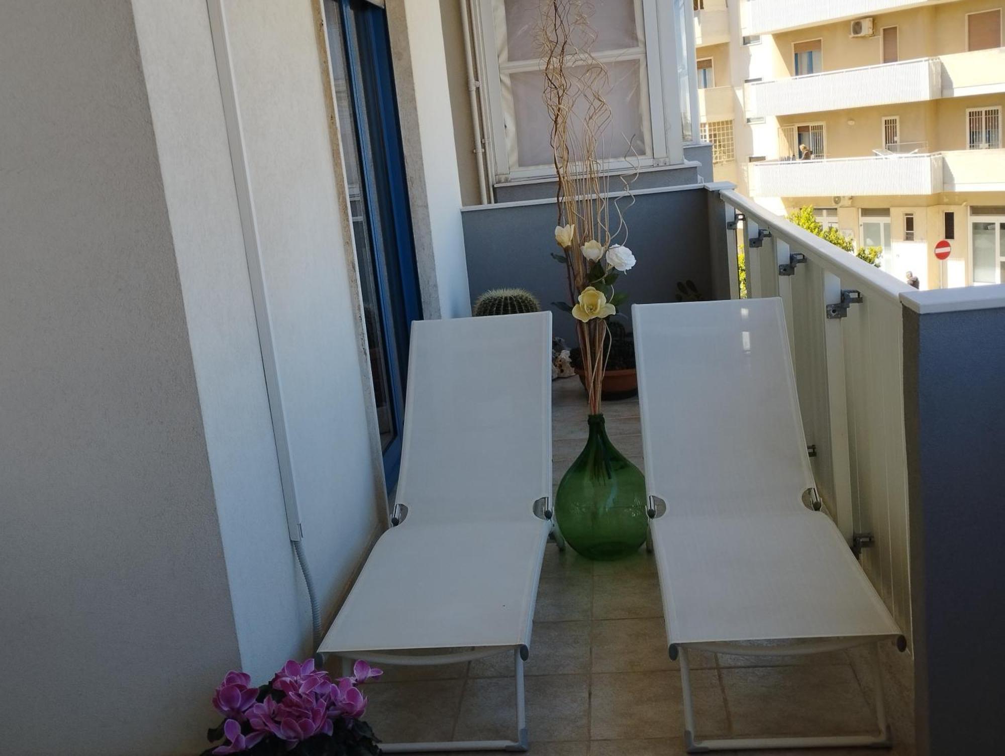 Da Luigi Locazioni Brevi Turistiche Bed and Breakfast Monopoli Exteriör bild